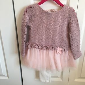 Light pink sweater with matching white leggings